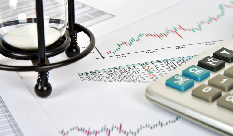 How Artificial Intelligence Predicts Trading Market